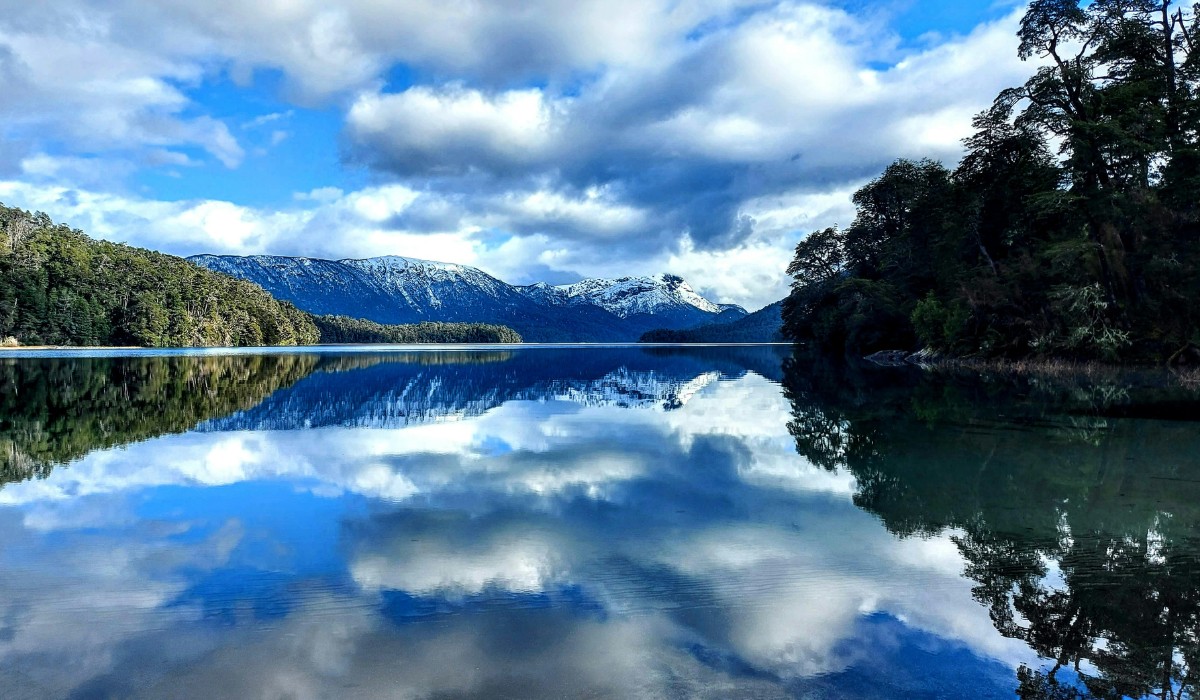 Lago espejo