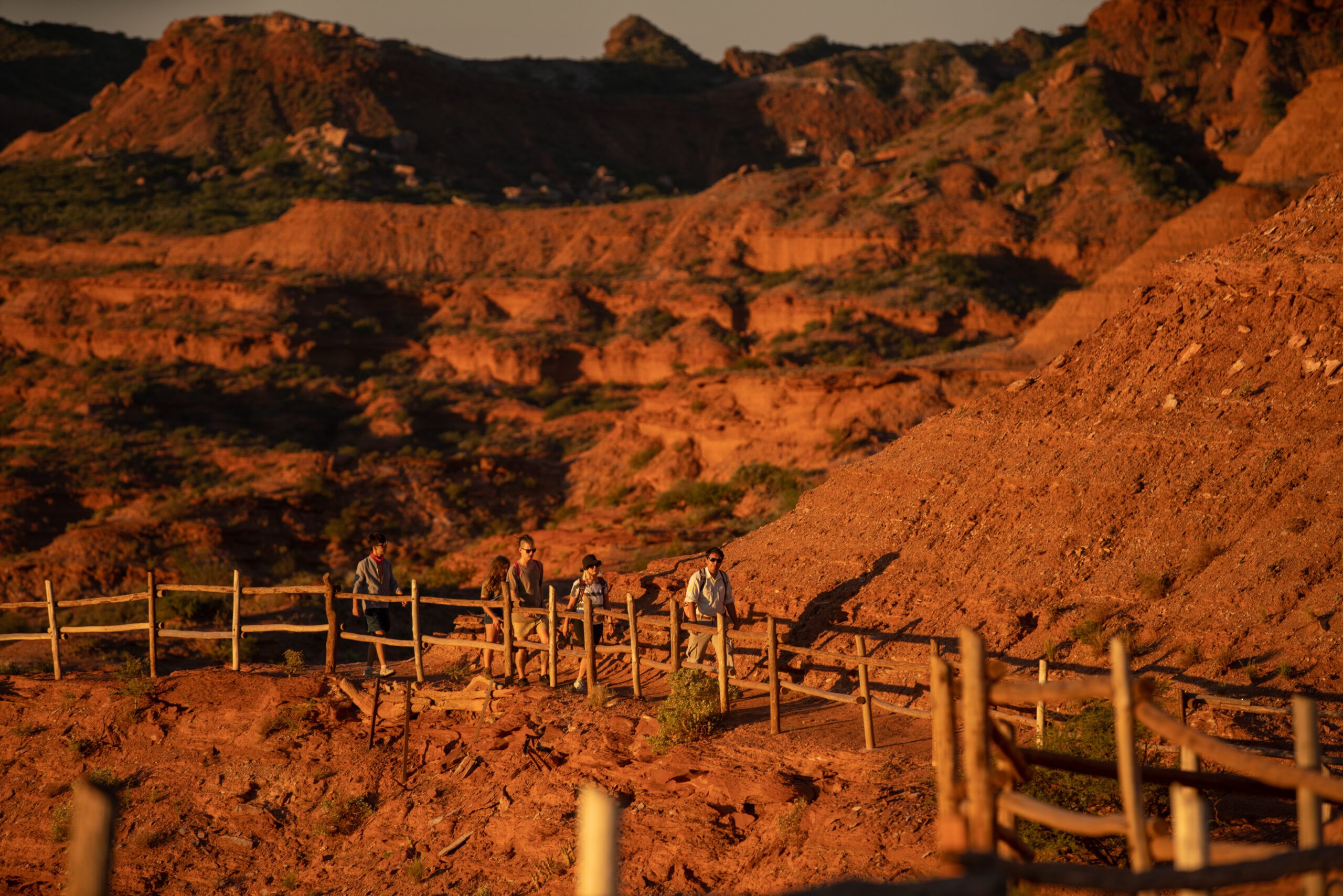 senderos en sierra de las quijadas