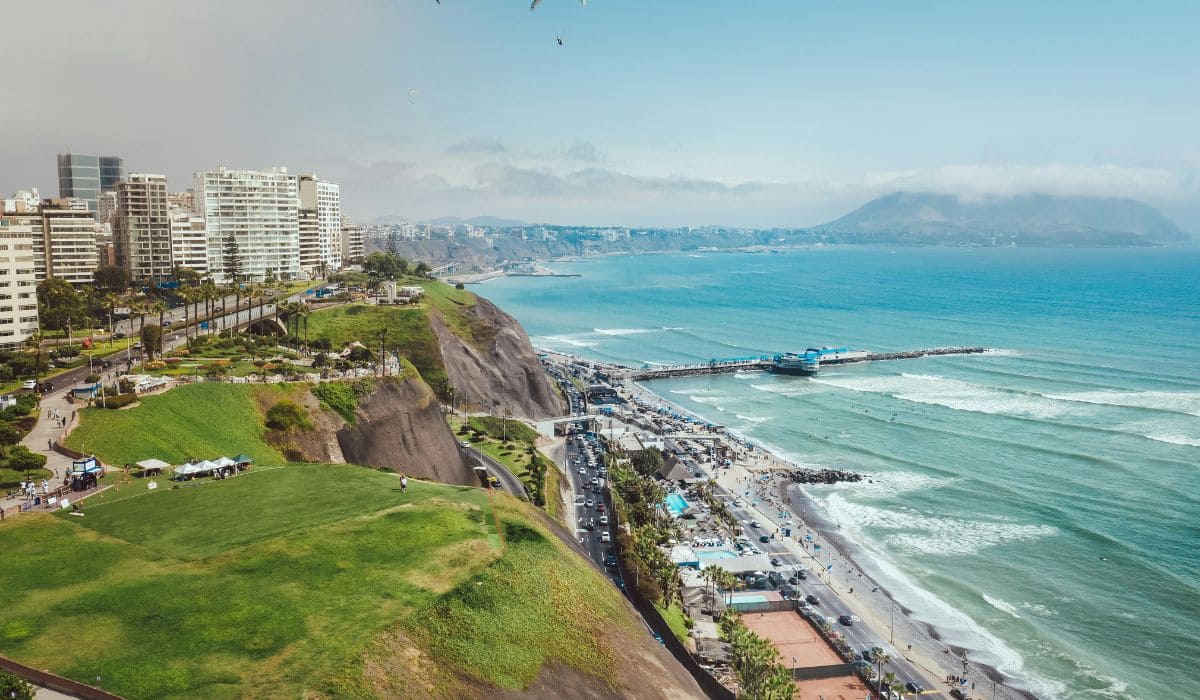 Panorámica a las Playas en Lima